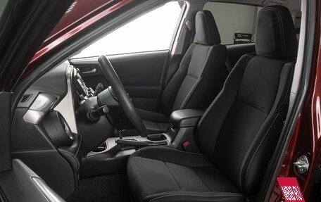Toyota RAV4, 2015 год, 2 461 000 рублей, 10 фотография