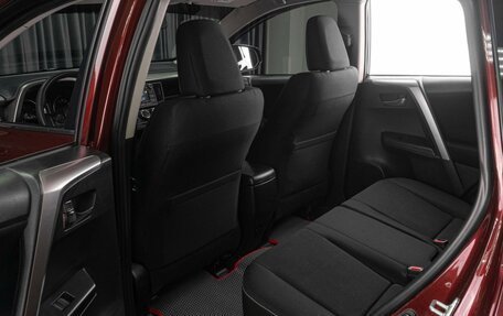 Toyota RAV4, 2015 год, 2 461 000 рублей, 11 фотография