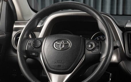 Toyota RAV4, 2015 год, 2 461 000 рублей, 16 фотография