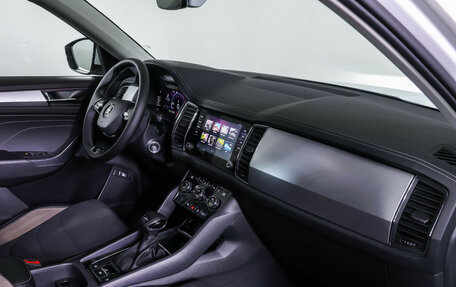 Skoda Kodiaq I, 2022 год, 3 850 000 рублей, 12 фотография