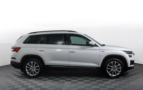 Skoda Kodiaq I, 2022 год, 3 850 000 рублей, 4 фотография