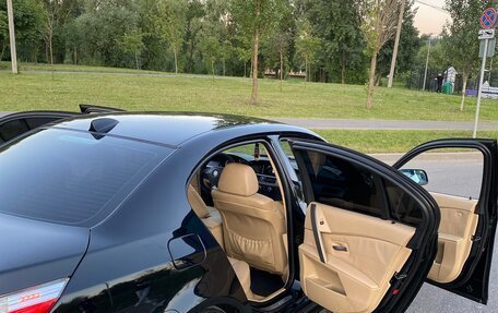 BMW 5 серия, 2004 год, 1 520 000 рублей, 13 фотография