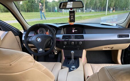 BMW 5 серия, 2004 год, 1 520 000 рублей, 12 фотография