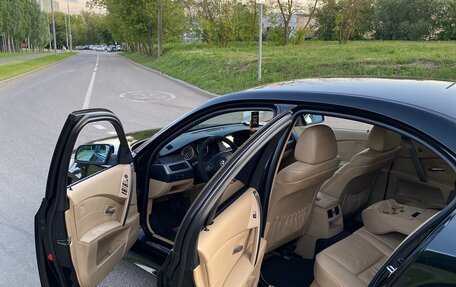 BMW 5 серия, 2004 год, 1 520 000 рублей, 15 фотография