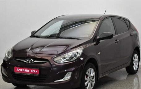 Hyundai Solaris II рестайлинг, 2011 год, 550 000 рублей, 1 фотография