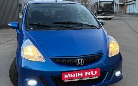 Honda Jazz I рестайлинг, 2008 год, 290 000 рублей, 1 фотография