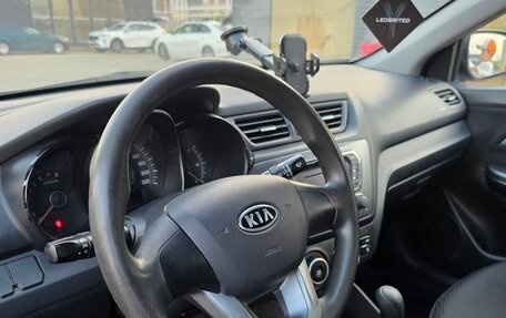 KIA Rio III рестайлинг, 2012 год, 710 000 рублей, 12 фотография