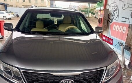 KIA Sorento II рестайлинг, 2017 год, 1 995 000 рублей, 2 фотография