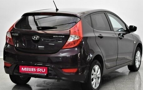 Hyundai Solaris II рестайлинг, 2011 год, 550 000 рублей, 4 фотография