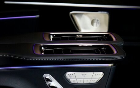 Mercedes-Benz V-Класс, 2025 год, 13 400 000 рублей, 11 фотография