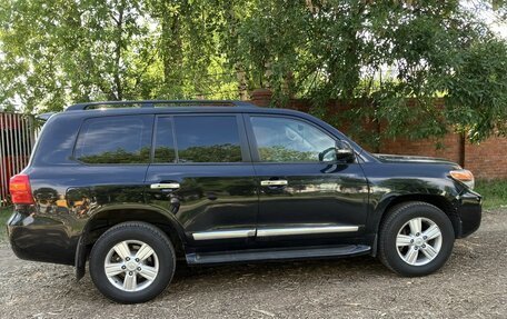 Toyota Land Cruiser 200, 2014 год, 2 950 000 рублей, 3 фотография
