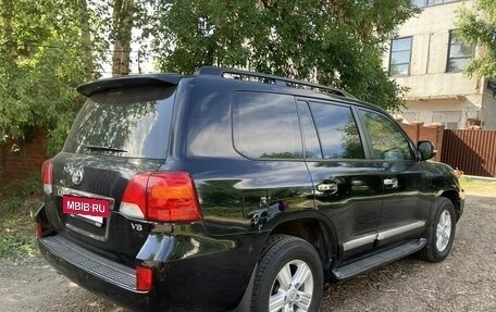 Toyota Land Cruiser 200, 2014 год, 2 950 000 рублей, 4 фотография