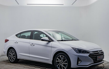 Hyundai Elantra VI рестайлинг, 2019 год, 1 840 000 рублей, 8 фотография