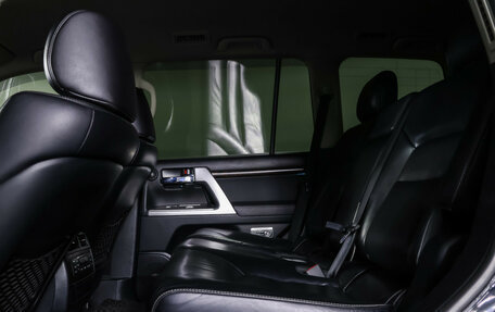 Toyota Land Cruiser 200, 2012 год, 3 590 000 рублей, 12 фотография