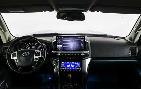 Toyota Land Cruiser 200, 2012 год, 3 590 000 рублей, 15 фотография