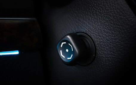 Toyota Land Cruiser 200, 2012 год, 3 590 000 рублей, 26 фотография