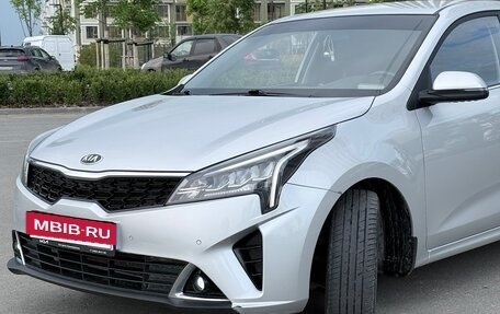 KIA Rio IV, 2021 год, 1 550 000 рублей, 3 фотография