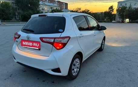 Toyota Vitz, 2019 год, 1 150 000 рублей, 6 фотография
