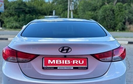 Hyundai Elantra V, 2011 год, 1 050 000 рублей, 2 фотография