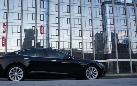 Tesla Model S I, 2018 год, 6 125 000 рублей, 12 фотография