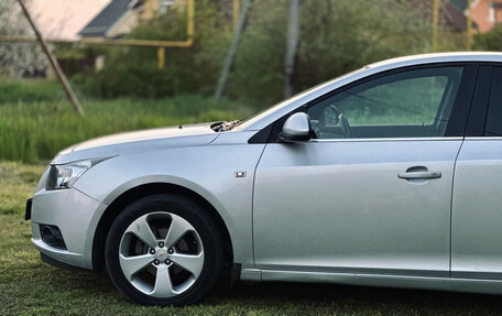 Chevrolet Cruze II, 2011 год, 800 000 рублей, 7 фотография