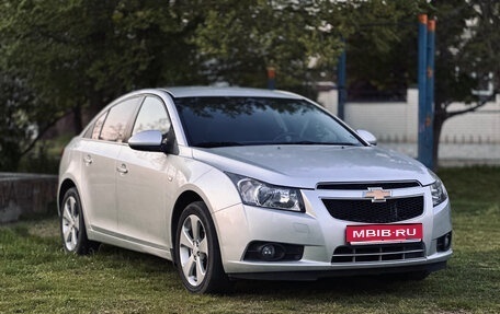 Chevrolet Cruze II, 2011 год, 800 000 рублей, 1 фотография