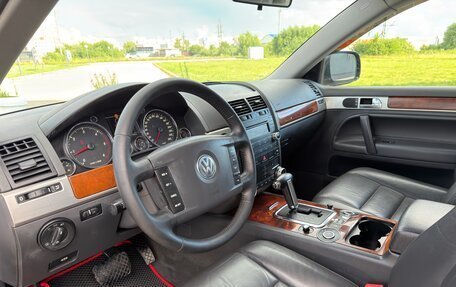 Volkswagen Touareg III, 2006 год, 895 000 рублей, 26 фотография