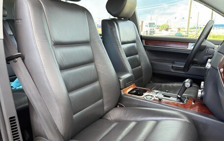 Volkswagen Touareg III, 2006 год, 895 000 рублей, 32 фотография