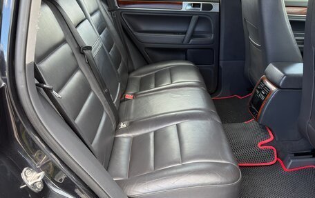 Volkswagen Touareg III, 2006 год, 895 000 рублей, 34 фотография