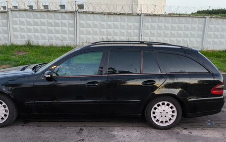 Mercedes-Benz E-Класс, 2004 год, 730 000 рублей, 3 фотография