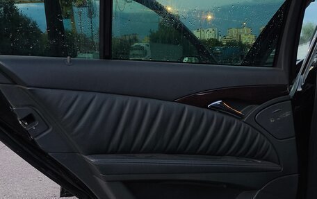 Mercedes-Benz E-Класс, 2004 год, 730 000 рублей, 10 фотография