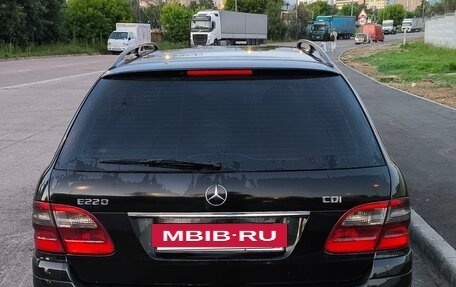 Mercedes-Benz E-Класс, 2004 год, 730 000 рублей, 5 фотография