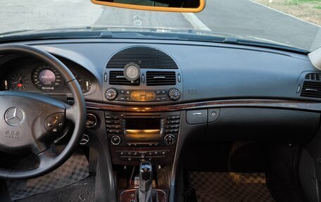 Mercedes-Benz E-Класс, 2004 год, 730 000 рублей, 16 фотография