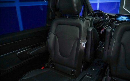 Mercedes-Benz V-Класс, 2020 год, 6 700 000 рублей, 15 фотография