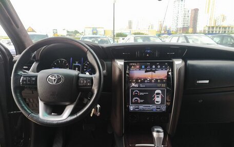 Toyota Fortuner II, 2017 год, 3 070 000 рублей, 24 фотография