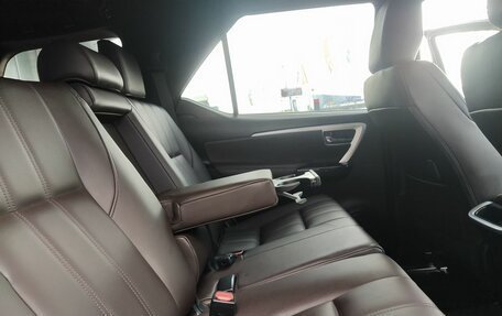 Toyota Fortuner II, 2017 год, 3 070 000 рублей, 21 фотография