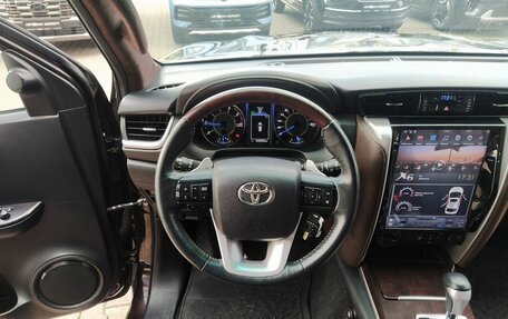 Toyota Fortuner II, 2017 год, 3 070 000 рублей, 23 фотография