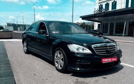 Mercedes-Benz S-Класс, 2007 год, 1 350 000 рублей, 1 фотография