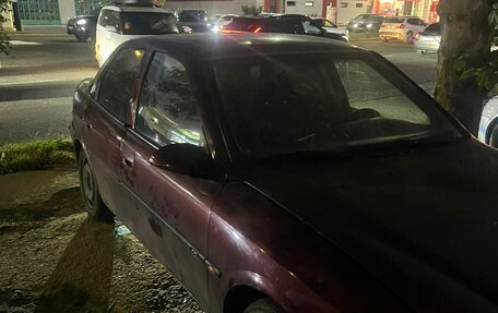Opel Vectra B рестайлинг, 1997 год, 115 000 рублей, 3 фотография