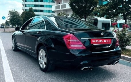 Mercedes-Benz S-Класс, 2007 год, 1 350 000 рублей, 2 фотография