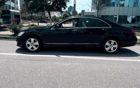Mercedes-Benz S-Класс, 2007 год, 1 350 000 рублей, 26 фотография