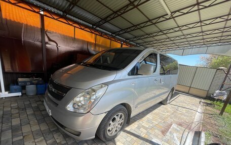 Hyundai Grand Starex Grand Starex I рестайлинг 2, 2008 год, 1 120 000 рублей, 3 фотография