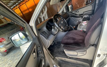 Hyundai Grand Starex Grand Starex I рестайлинг 2, 2008 год, 1 120 000 рублей, 7 фотография