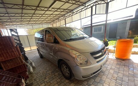 Hyundai Grand Starex Grand Starex I рестайлинг 2, 2008 год, 1 120 000 рублей, 2 фотография