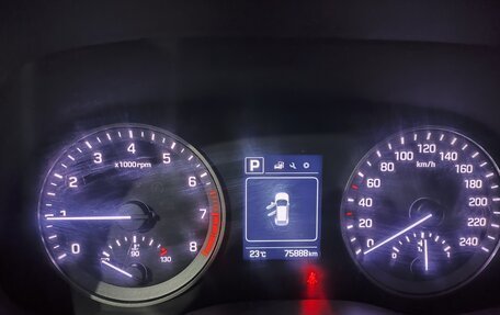 Hyundai Tucson III, 2016 год, 2 300 000 рублей, 9 фотография