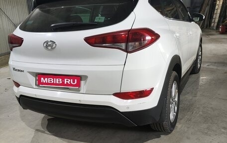 Hyundai Tucson III, 2016 год, 2 300 000 рублей, 14 фотография
