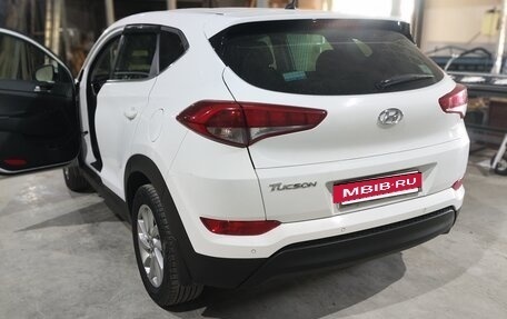 Hyundai Tucson III, 2016 год, 2 300 000 рублей, 13 фотография