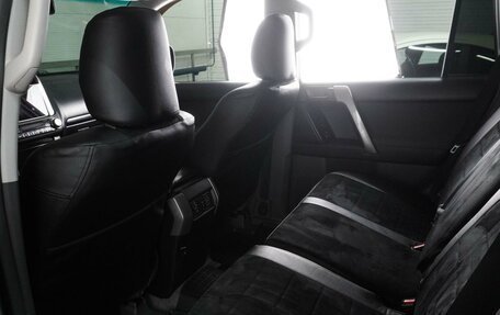 Toyota Land Cruiser Prado 150 рестайлинг 2, 2012 год, 2 760 000 рублей, 11 фотография