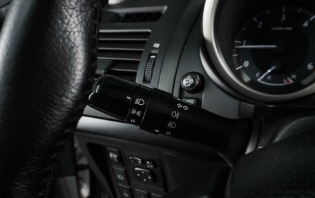 Toyota Land Cruiser Prado 150 рестайлинг 2, 2012 год, 2 760 000 рублей, 13 фотография