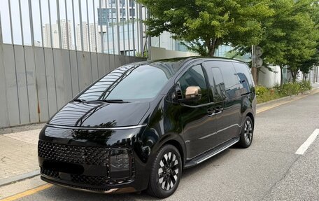 Hyundai Staria, 2022 год, 5 745 000 рублей, 1 фотография